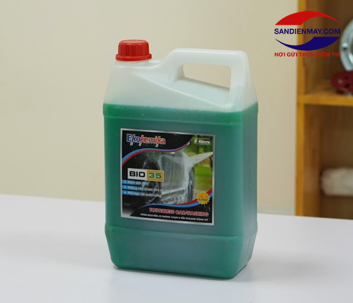 Hóa chất rửa xe không chạm Ekokemika BIO 35 (can 5L)